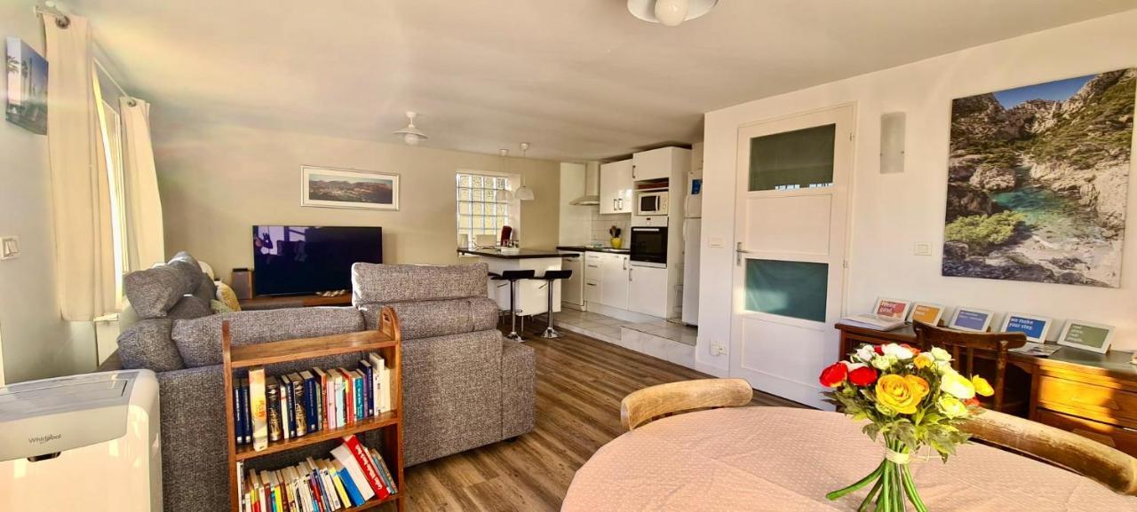 Large Private Garden, Quiet 2-Bedroom Apartment, Air Conditioning, Wifi, Parking Cassis Zewnętrze zdjęcie