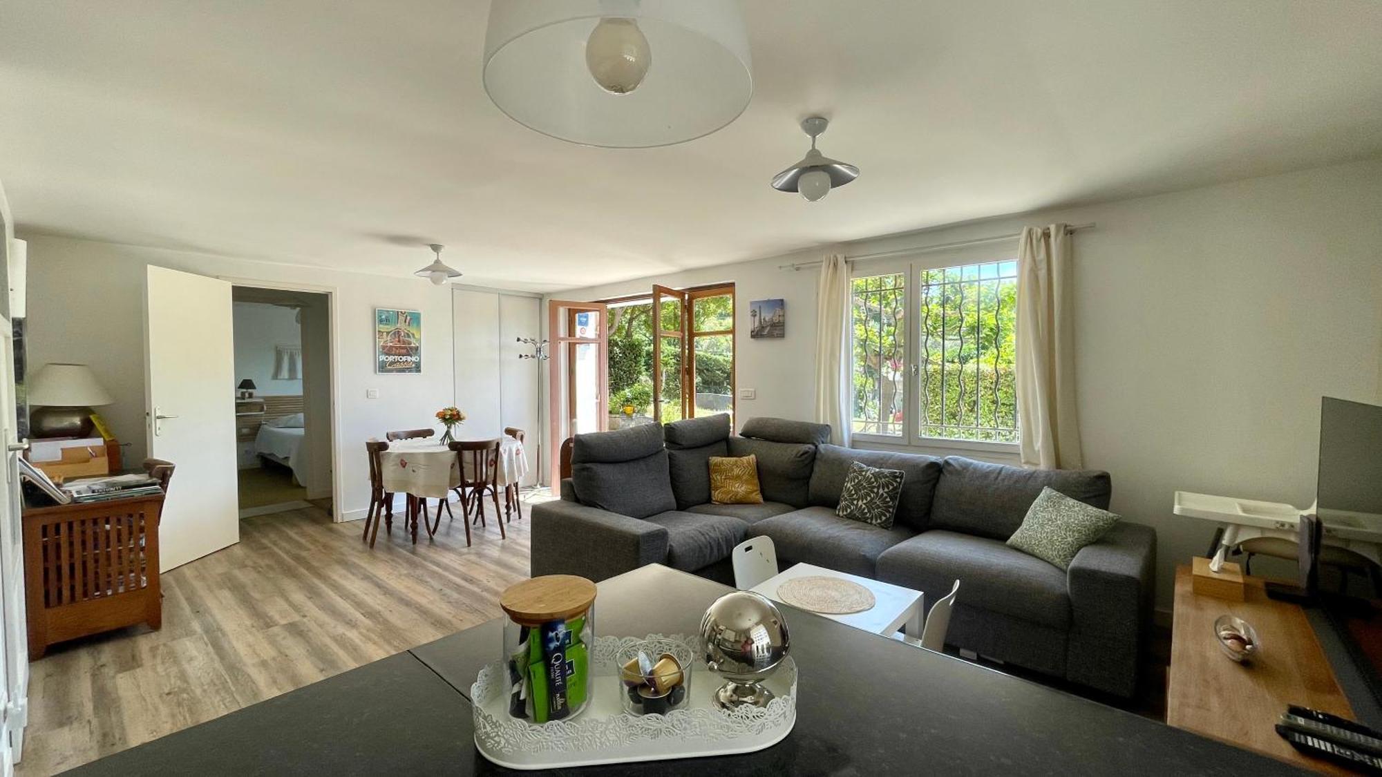 Large Private Garden, Quiet 2-Bedroom Apartment, Air Conditioning, Wifi, Parking Cassis Zewnętrze zdjęcie