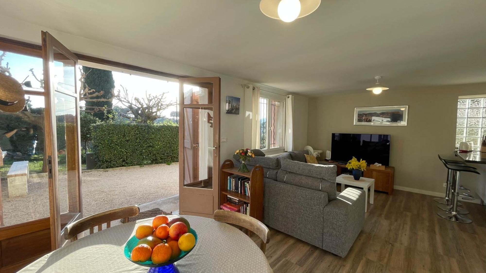 Large Private Garden, Quiet 2-Bedroom Apartment, Air Conditioning, Wifi, Parking Cassis Zewnętrze zdjęcie