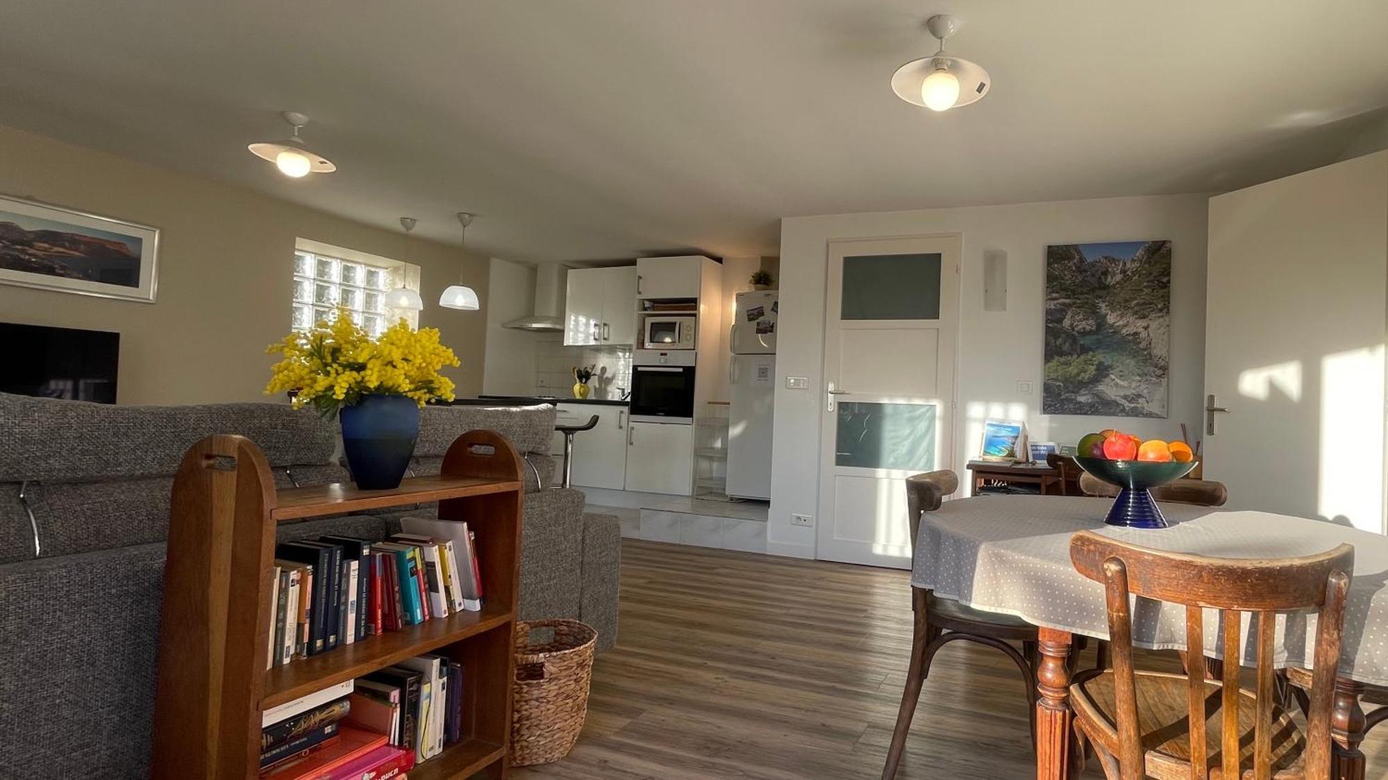 Large Private Garden, Quiet 2-Bedroom Apartment, Air Conditioning, Wifi, Parking Cassis Zewnętrze zdjęcie