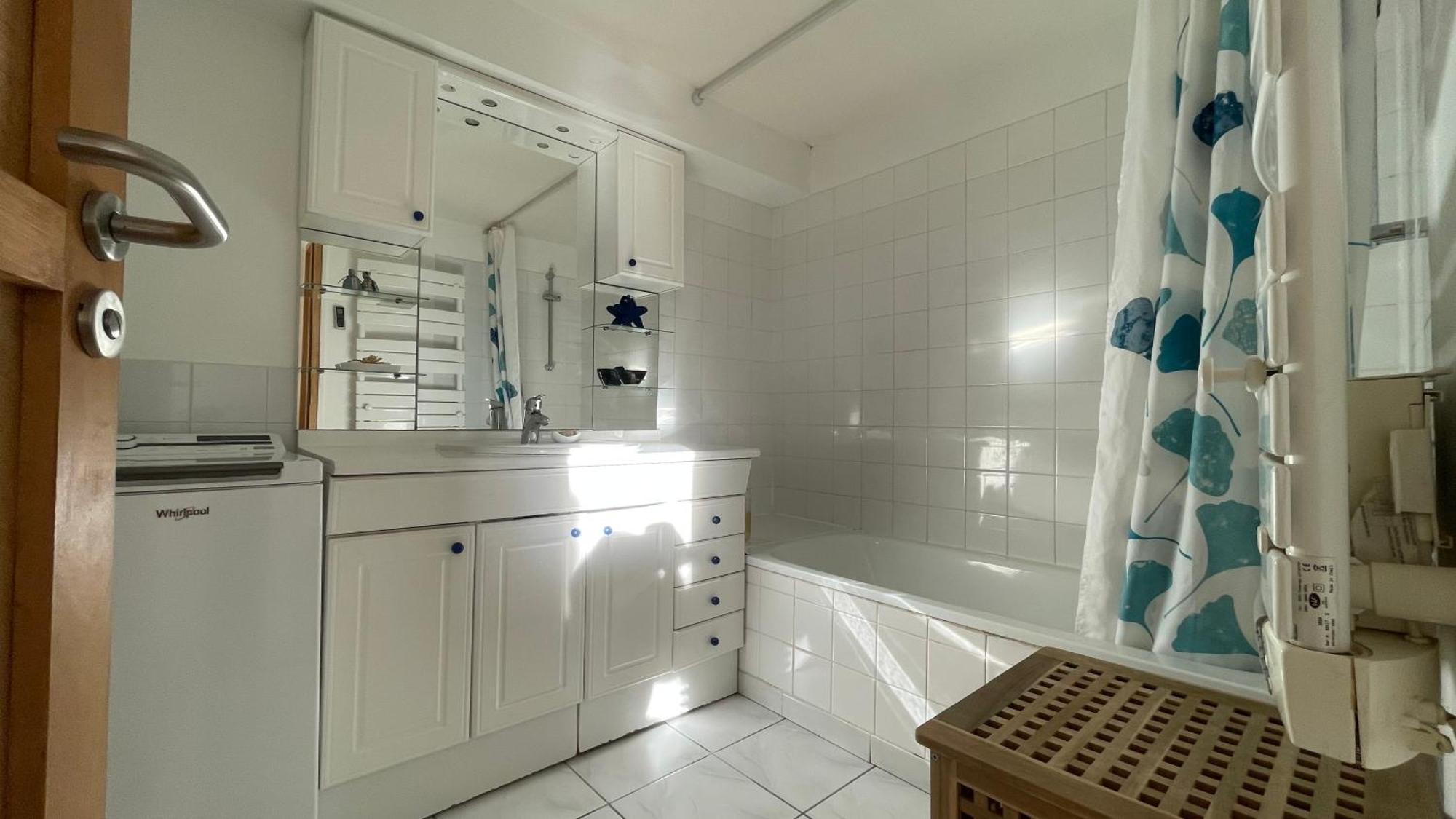 Large Private Garden, Quiet 2-Bedroom Apartment, Air Conditioning, Wifi, Parking Cassis Zewnętrze zdjęcie
